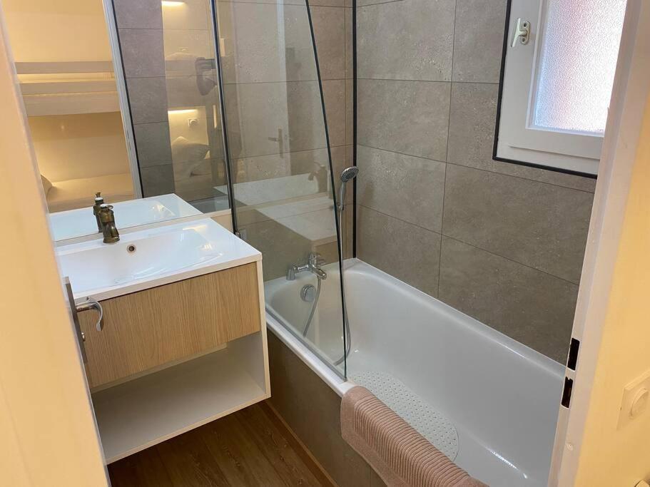 Appartement Residence Vacances Amandier Arles Esterno foto