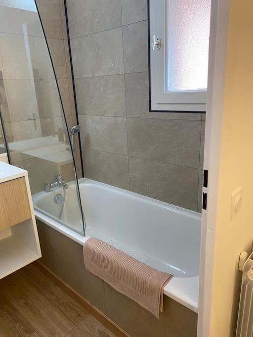 Appartement Residence Vacances Amandier Arles Esterno foto