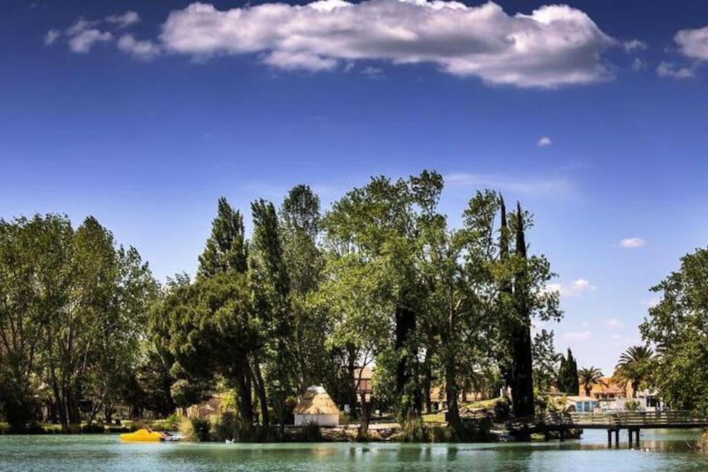 Appartement Residence Vacances Amandier Arles Esterno foto