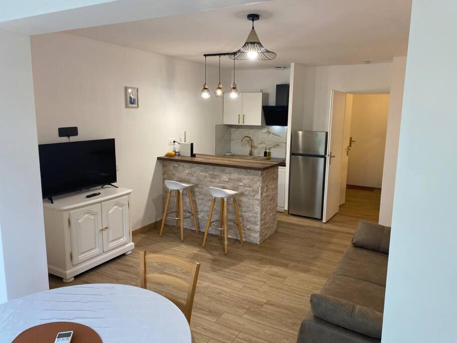 Appartement Residence Vacances Amandier Arles Esterno foto